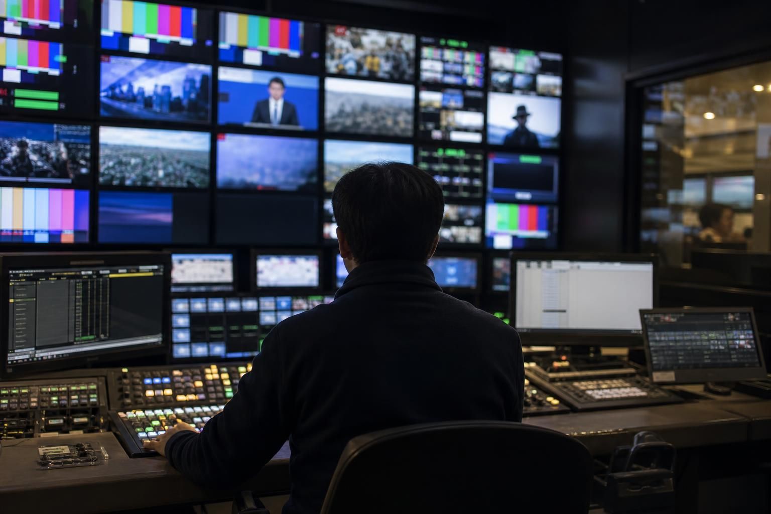 JTBC debt Image showing the article's key context - In a late-night statement titled “JTBC’s Position on Its Management Situa...