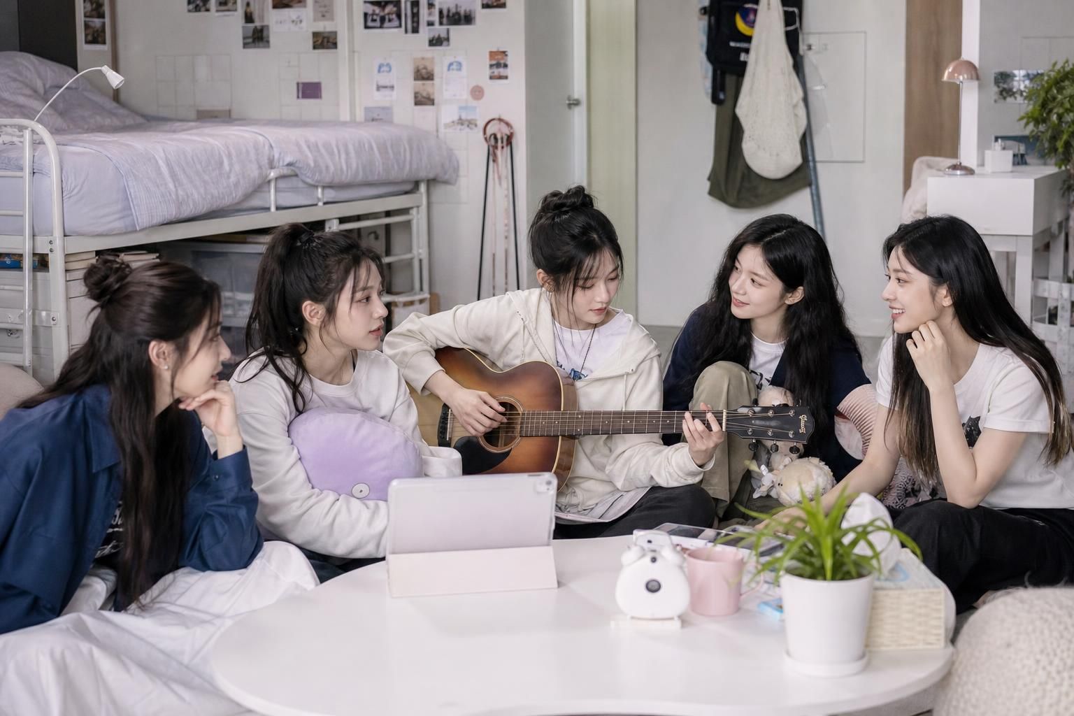 ILLIT dorm Image showing the article's key context - ILLIT’s win on Inkigayo matters not only for the symbolic value of a thi...